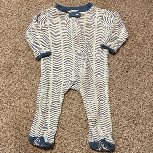 Burt’s Bees Baby 100% Organic Cotton Blue Printed Sleeper Size 0-3 Months